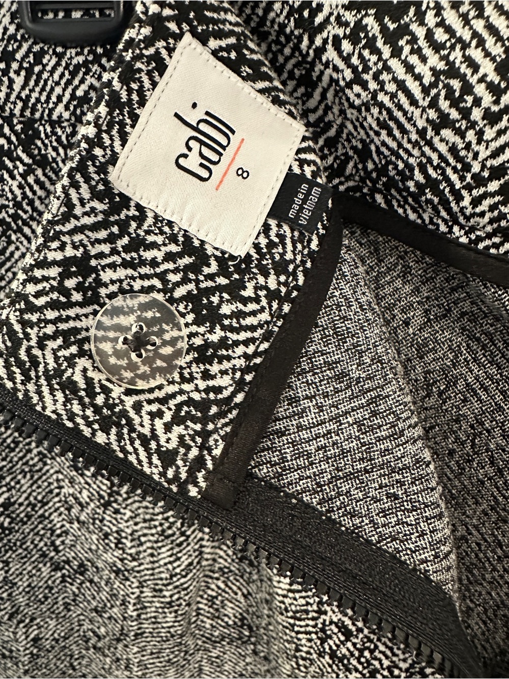 CAbi Agent Skirt Style #4387 - Picture 3 of 4
